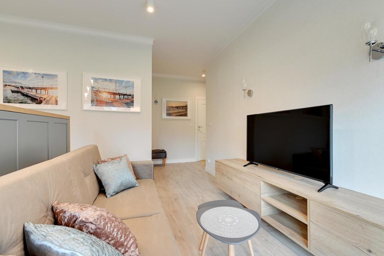 Comfort Apartments Rajska Гданск Екстериор снимка