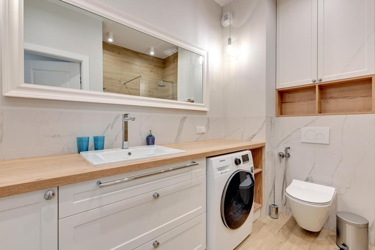 Comfort Apartments Rajska Гданск Екстериор снимка
